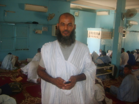 الحسن ولد حبيب الله إمام مسجد التوفيق